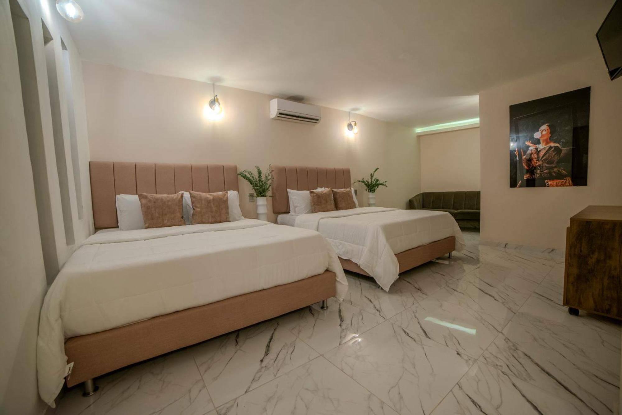 Hotel Bali At Poblado Medellín Buitenkant foto