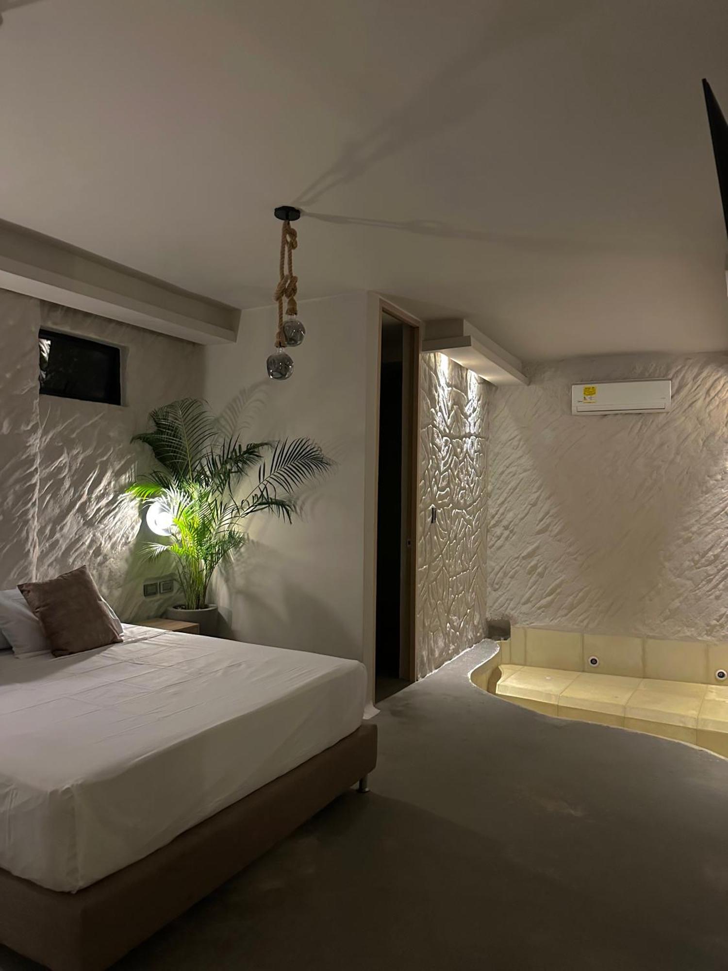 Hotel Bali At Poblado Medellín Buitenkant foto